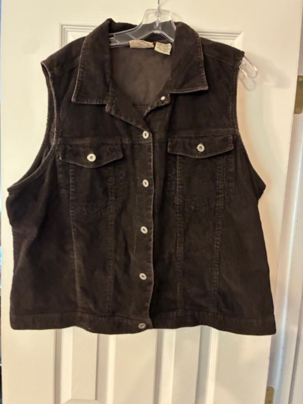 Faded Glory Women's Plus Dark Brown Corduroy Sleeveless Vest Button Size 26-28